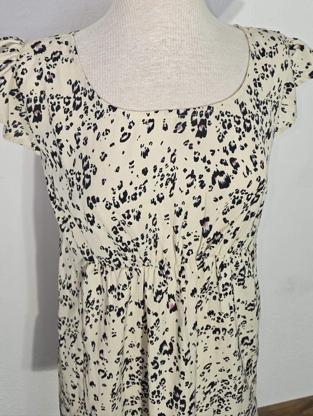 Umgee Dress Cream Leopard-Print Flutter-Cap Sleeve Dress Cream Size L - Picture 10 of 16